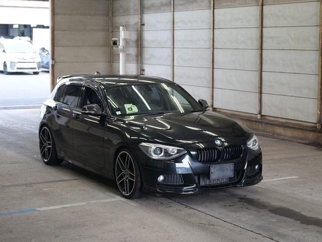 2552 Bmw 1 series 1A16 2012 г. (ARAI Bayside)